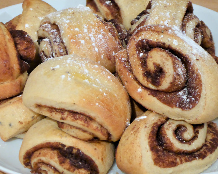 Buns in the Oven: My Attempt to Make Fika-friendly Cinnamon Buns